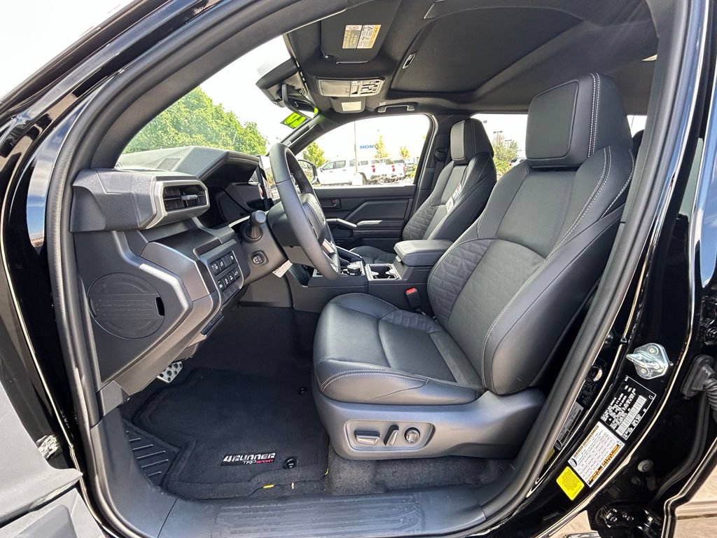 Used 2026 Toyota 4Runner TRD Sport Premium AWD/4WD image 10