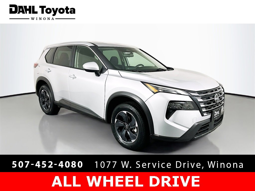 Used 2024 Nissan Rogue SV