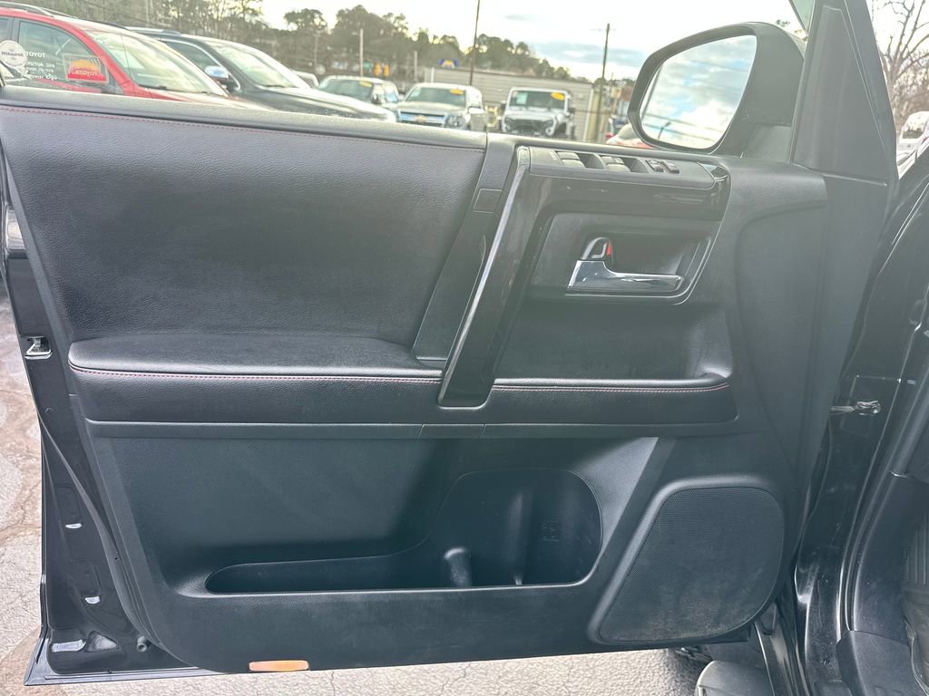 Used 2016 Toyota 4Runner Trail image 10