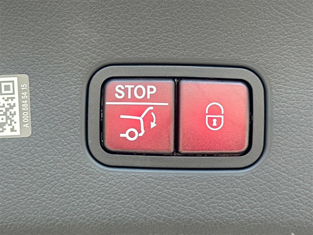 New 2025 Mercedes-Benz GLC 63 AMG S image 22