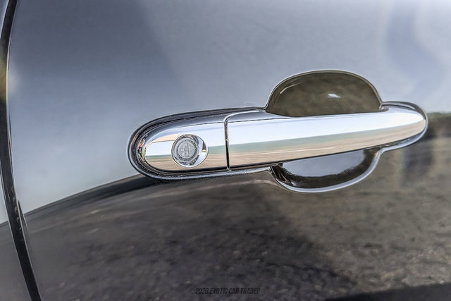 Used 2009 Pontiac Solstice GXP w/ Premium Package RWD image 30