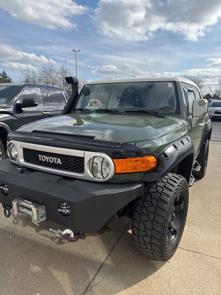 Used 2014 Toyota FJ Cruiser 4WD w/ Upgrade Package