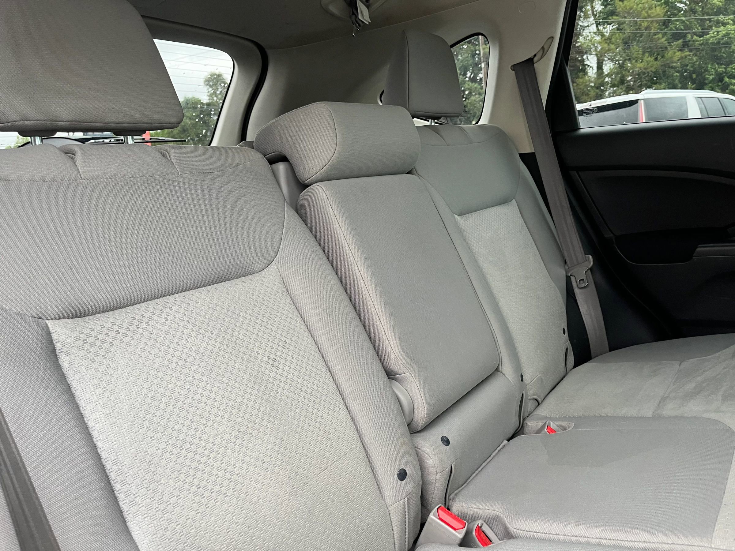 Used 2015 Honda CR-V LX image 15