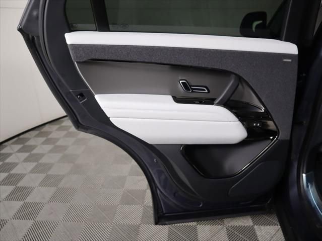 New 2026 Land Rover Range Rover Sport SE image 27