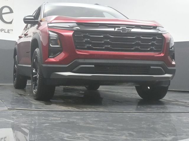 New 2026 Chevrolet Equinox LT w/ Midnight Edition FWD image 3
