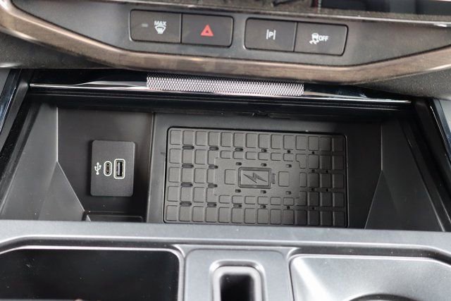 New 2025 Ford F150 Lightning Lariat w/ Max Trailer Tow Package AWD/4WD image 12