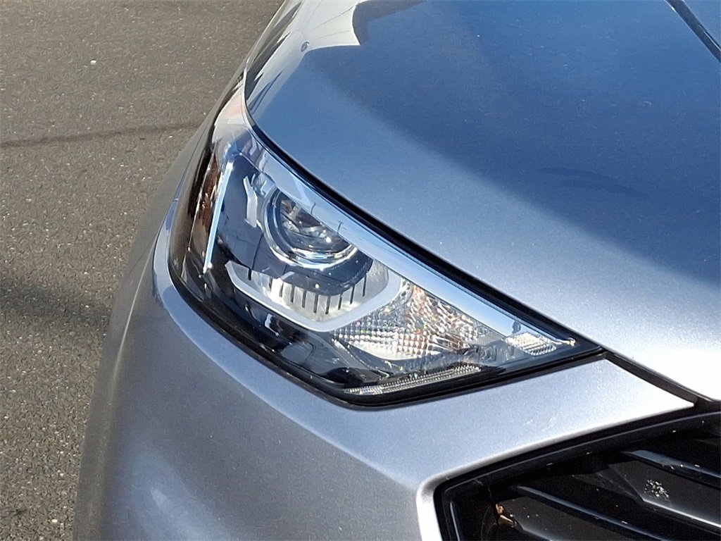 Certified 2022 Ford Edge SE w/ Black Appearance Package image 9