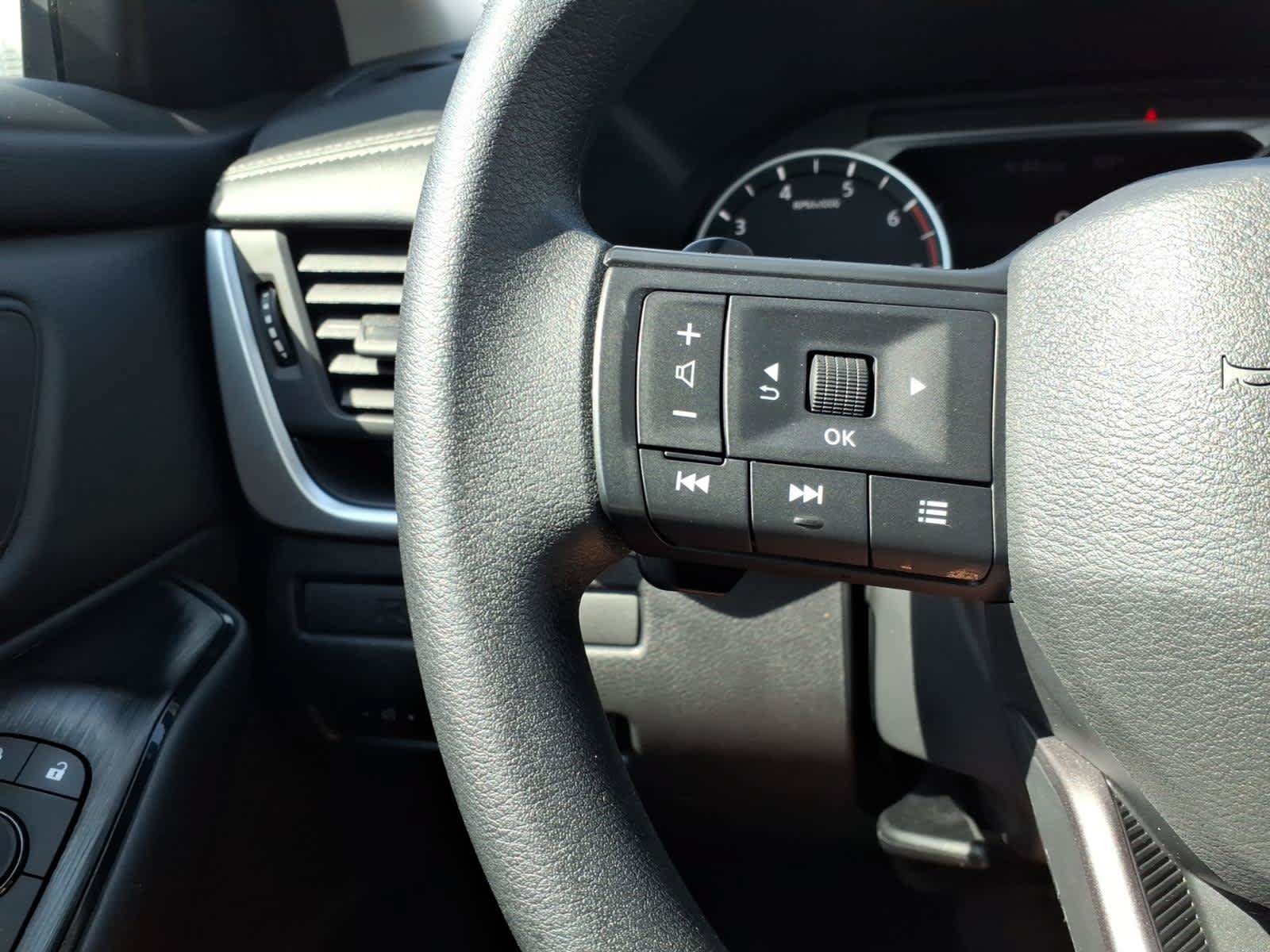 Certified 2025 Nissan Rogue S AWD/4WD image 22