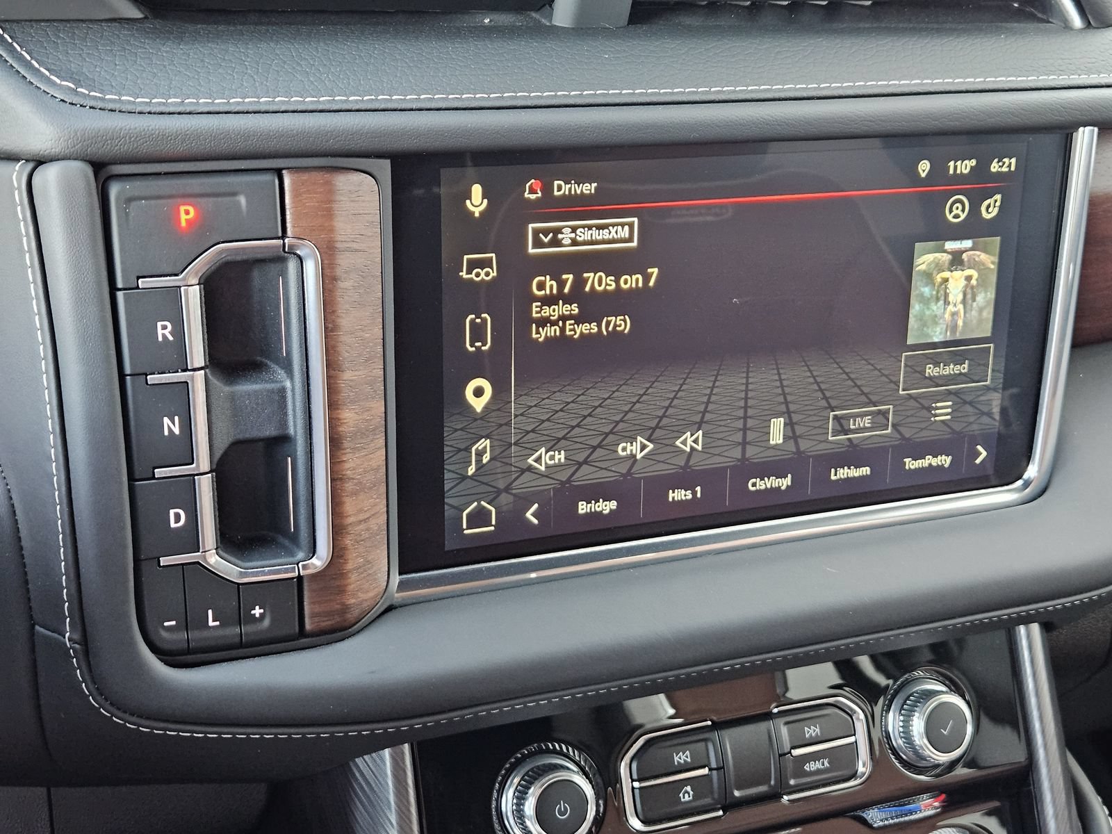 Used 2024 GMC Yukon Denali Ultimate AWD/4WD image 22
