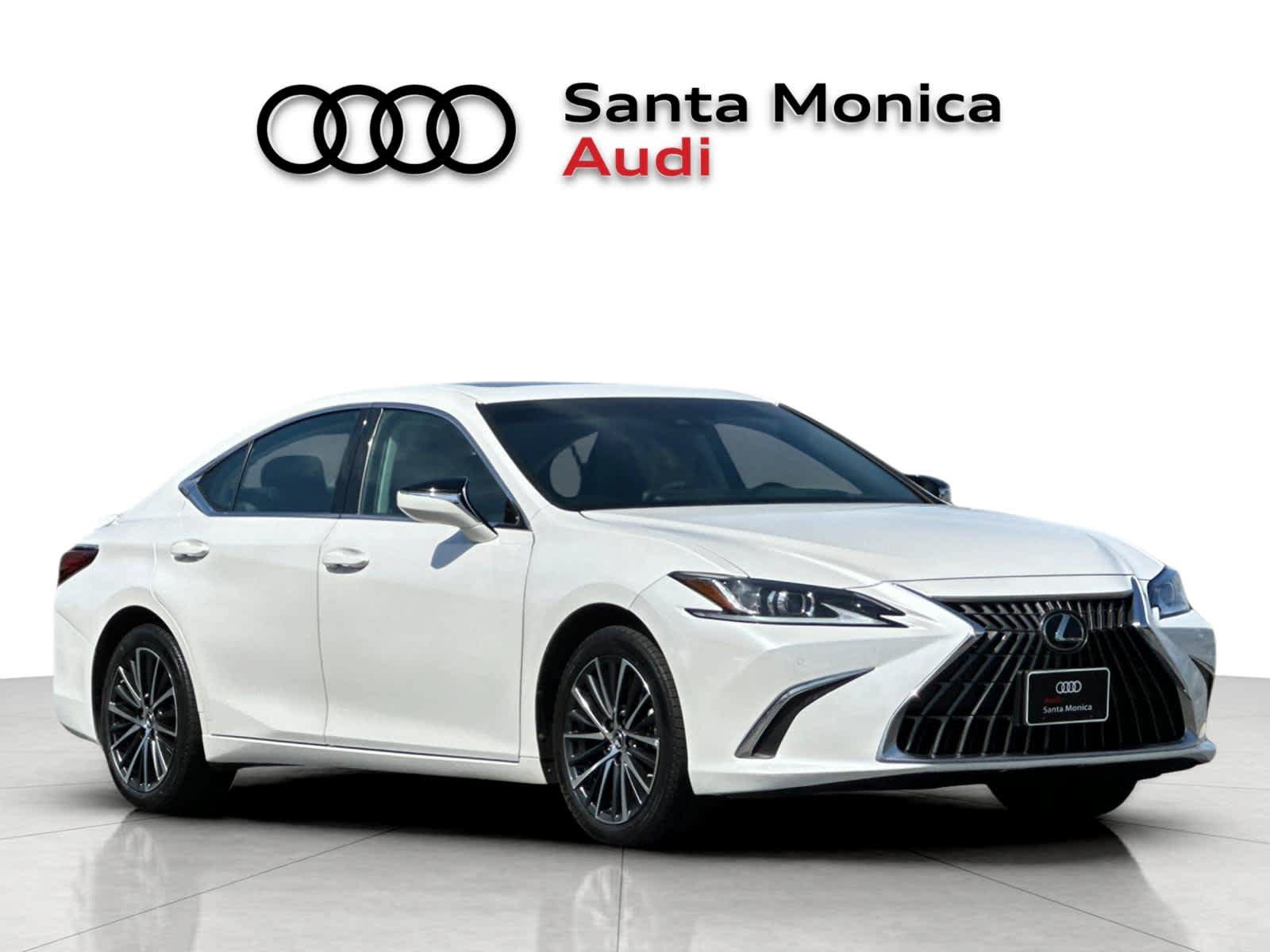 Used 2024 Lexus ES 300h w/ Premium Package FWD image 9