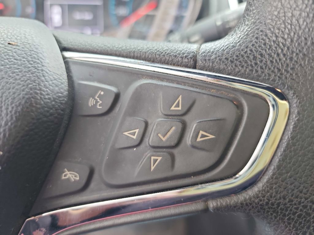 Used 2017 Chevrolet Cruze LT w/ Convenience Package image 21