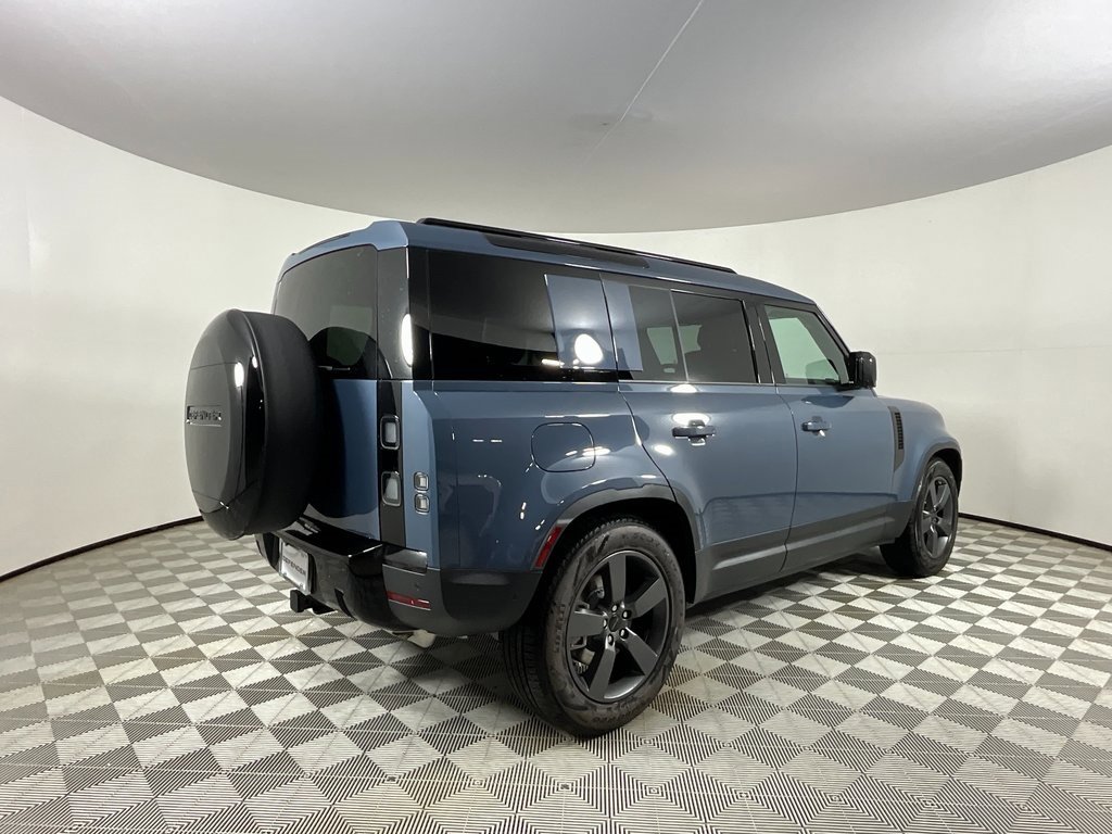 New 2026 Land Rover Defender 110 S image 2