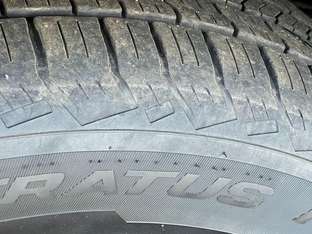 Certified 2024 Jeep Grand Wagoneer L 4WD image 12