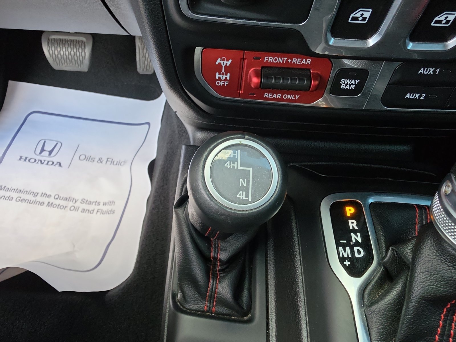 Used 2018 Jeep Wrangler Rubicon AWD/4WD image 17