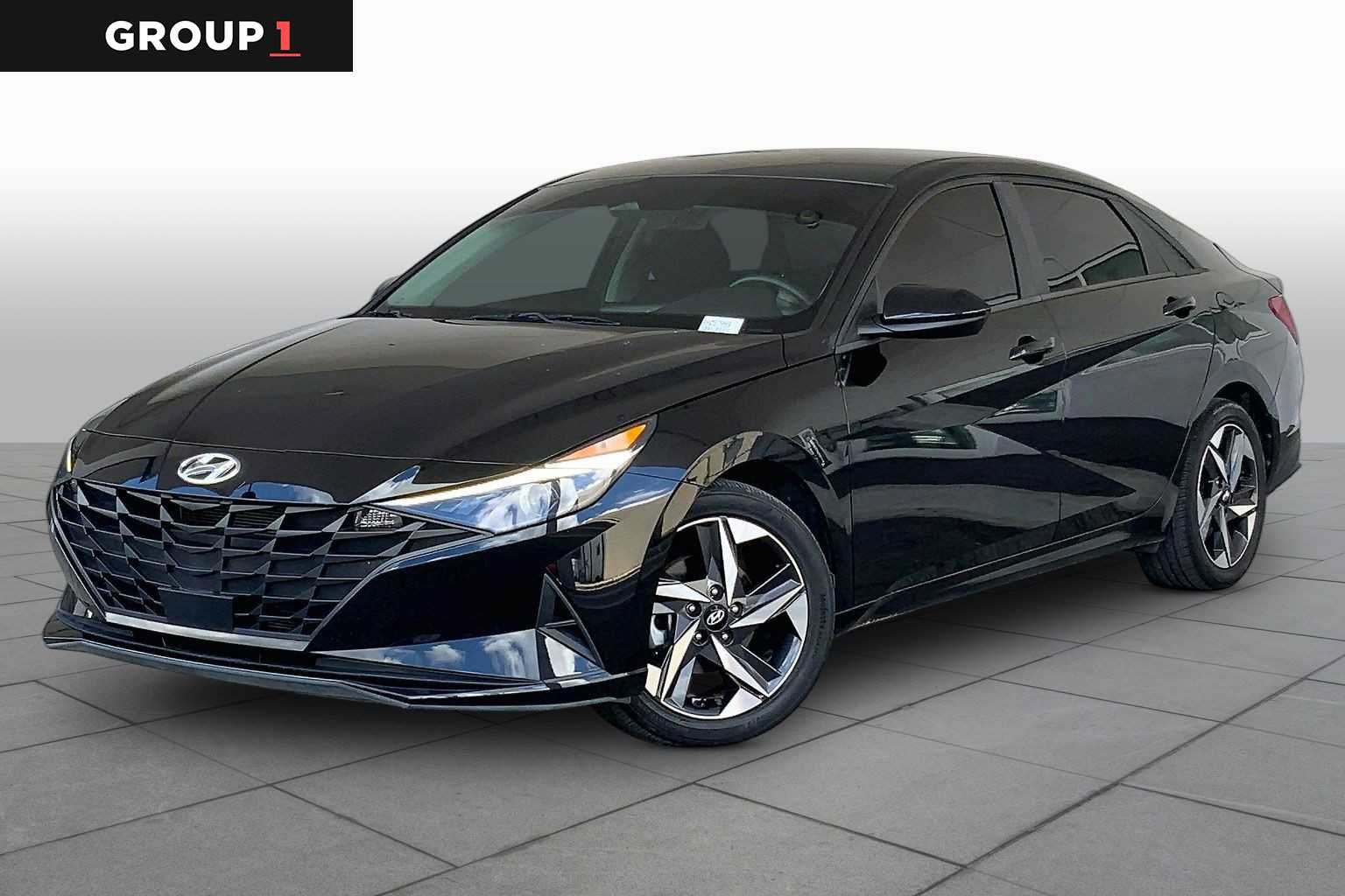 Used 2023 Hyundai Elantra SEL w/ Convenience Package