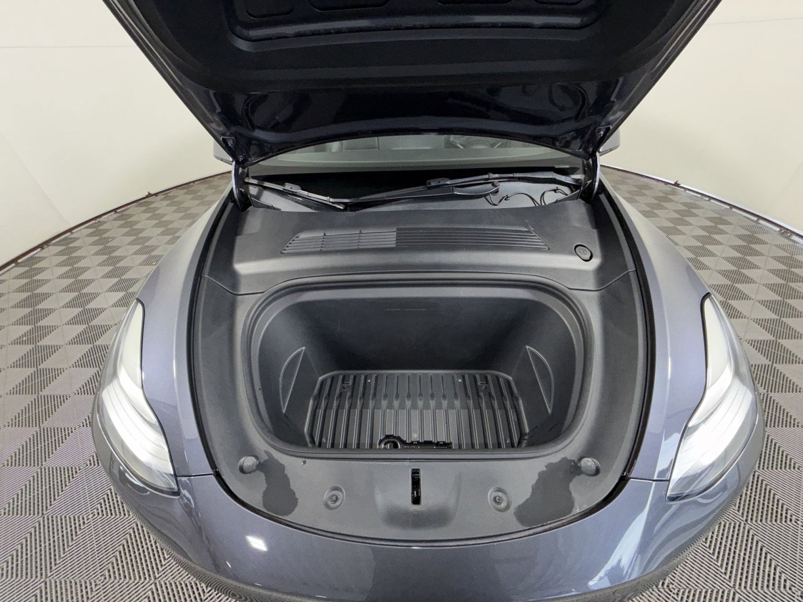 Used 2021 Tesla Model Y Long Range image 29