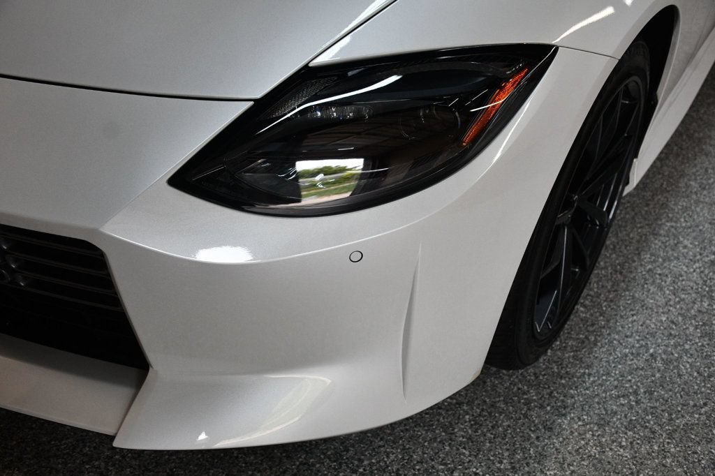 Used 2024 Nissan Z Performance w/ Floor Mat Package RWD image 11
