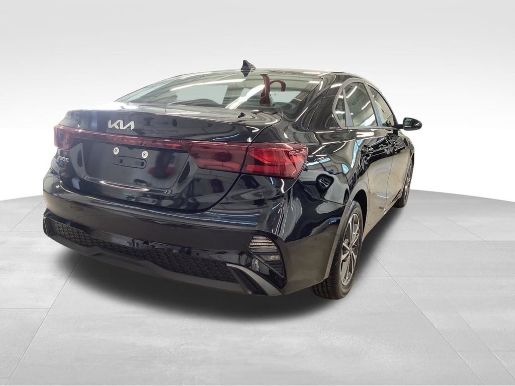 Certified 2023 Kia Forte LXS FWD image 27