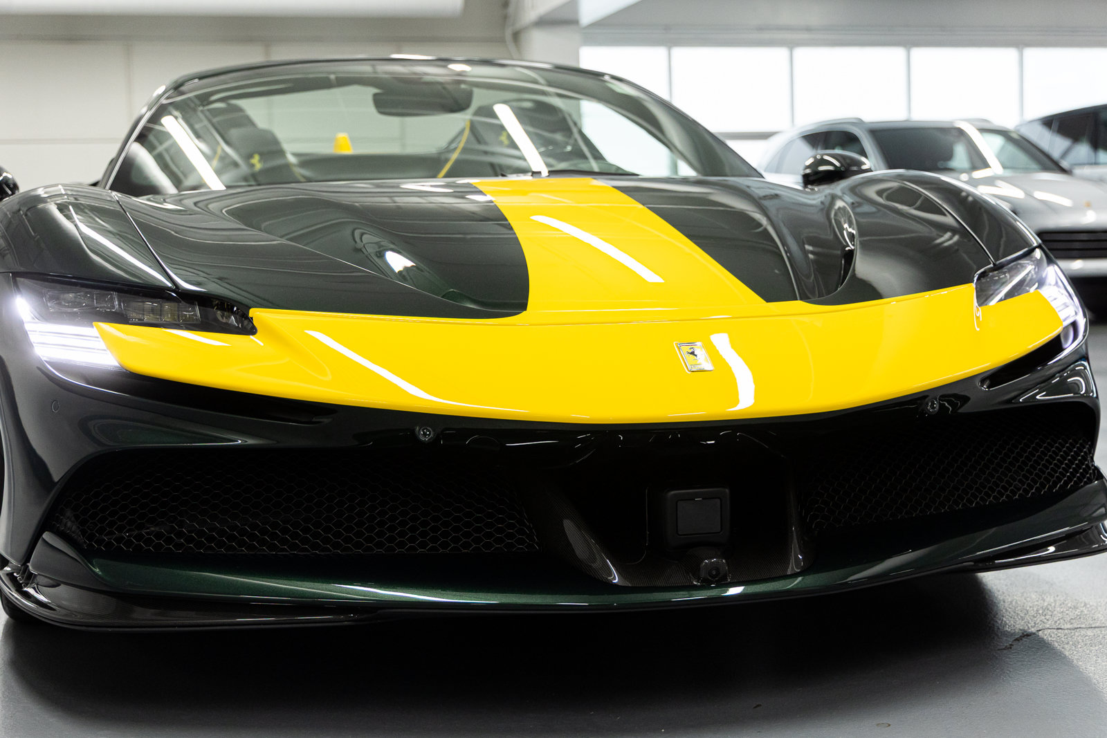 Used 2025 Ferrari SF90 Spider AWD/4WD image 26
