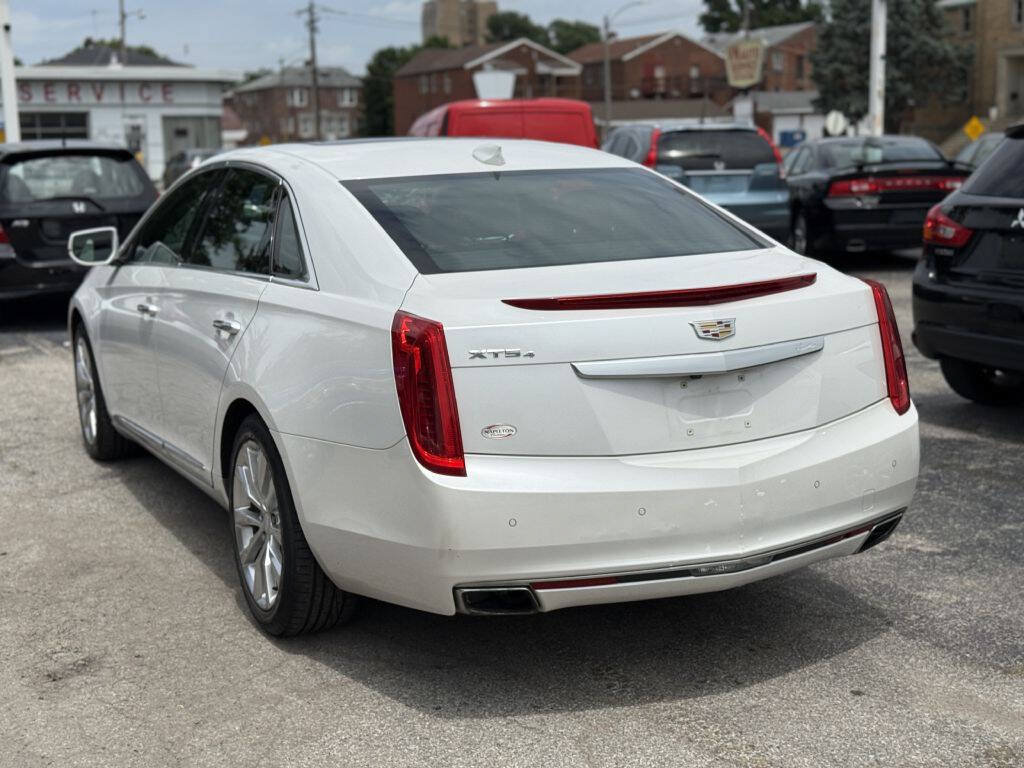 Used 2016 Cadillac XTS Luxury w/ Driver Awareness Package AWD/4WD image 5