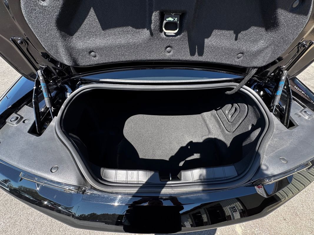 Used 2023 Chevrolet Camaro ZL1 RWD image 33