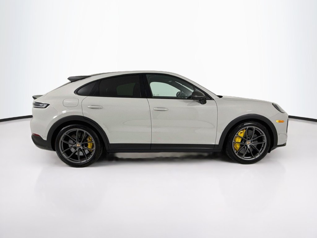 New 2026 Porsche Cayenne Turbo GT AWD/4WD image 8