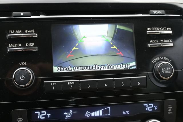 Used 2016 Nissan Rogue SV FWD image 45
