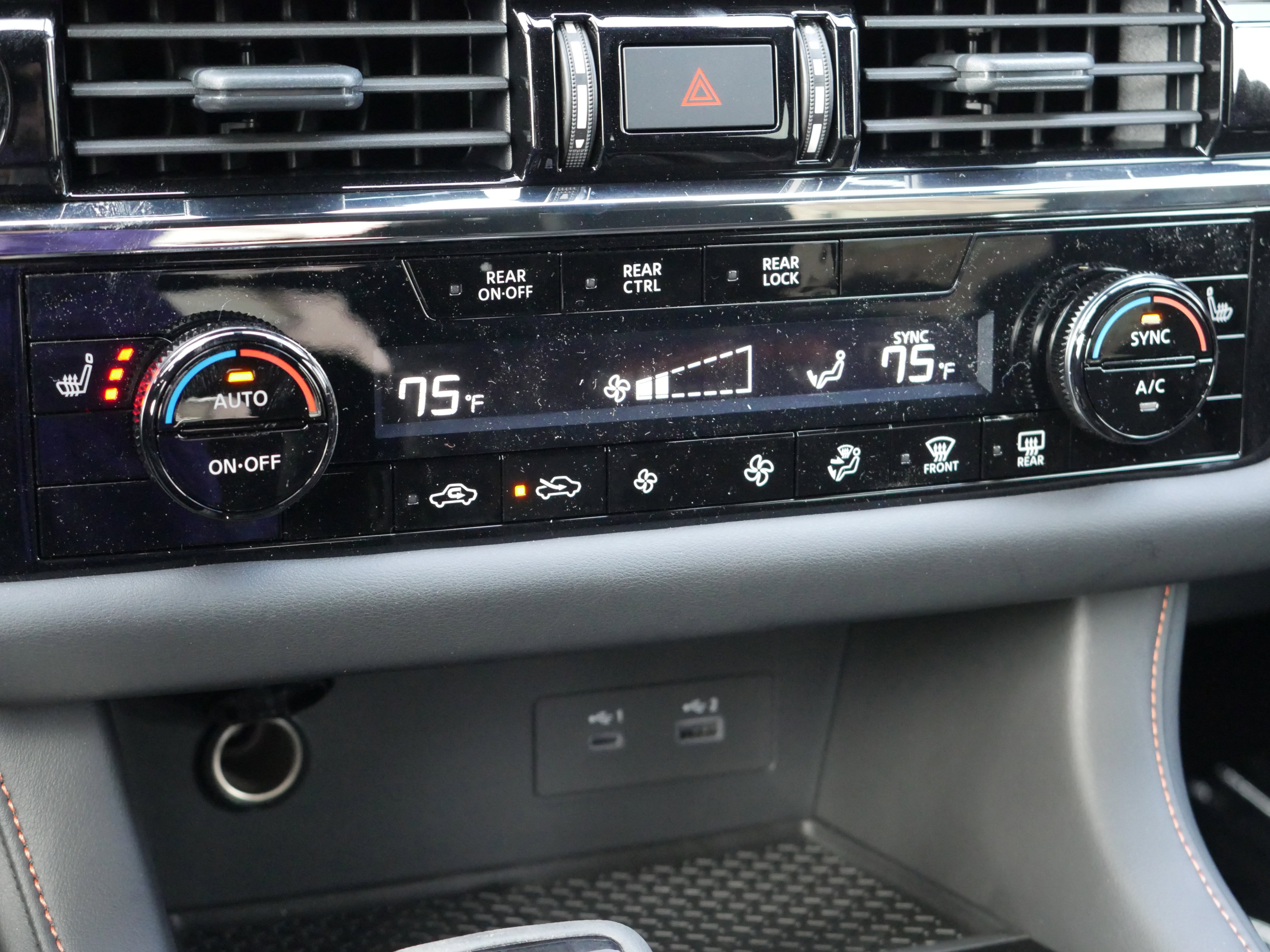 New 2025 Nissan Pathfinder Rock Creek image 12