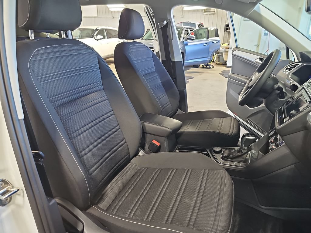 Used 2022 Volkswagen Tiguan S AWD/4WD image 10