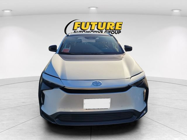 Used 2023 Toyota bZ4X FWD image 2