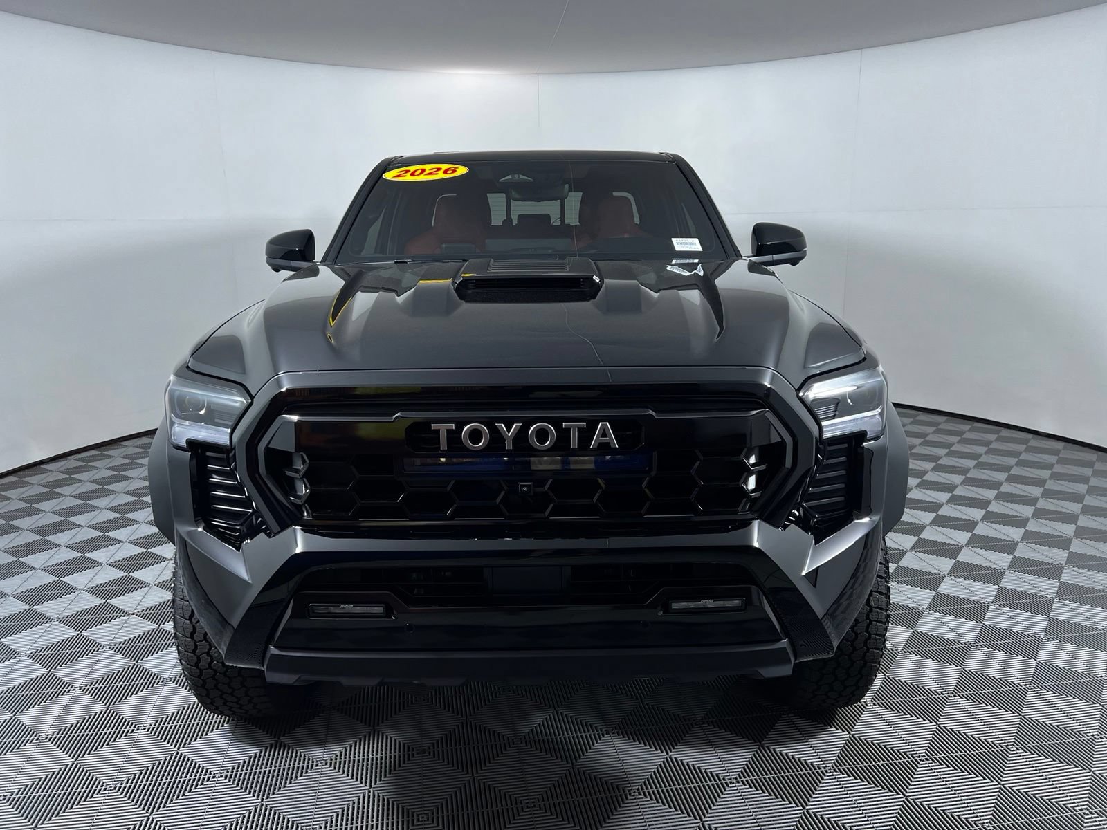 Used 2026 Toyota Tacoma TRD Pro AWD/4WD image 2