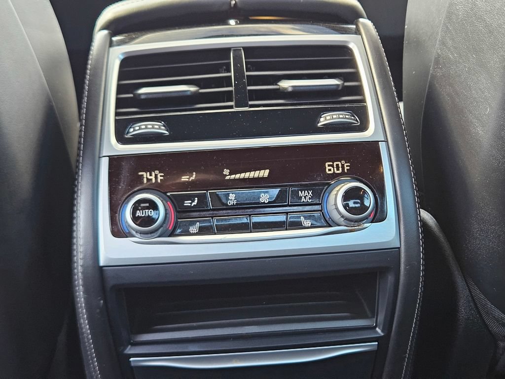Used 2019 BMW 750i xDrive w/ M Sport Package AWD/4WD image 15
