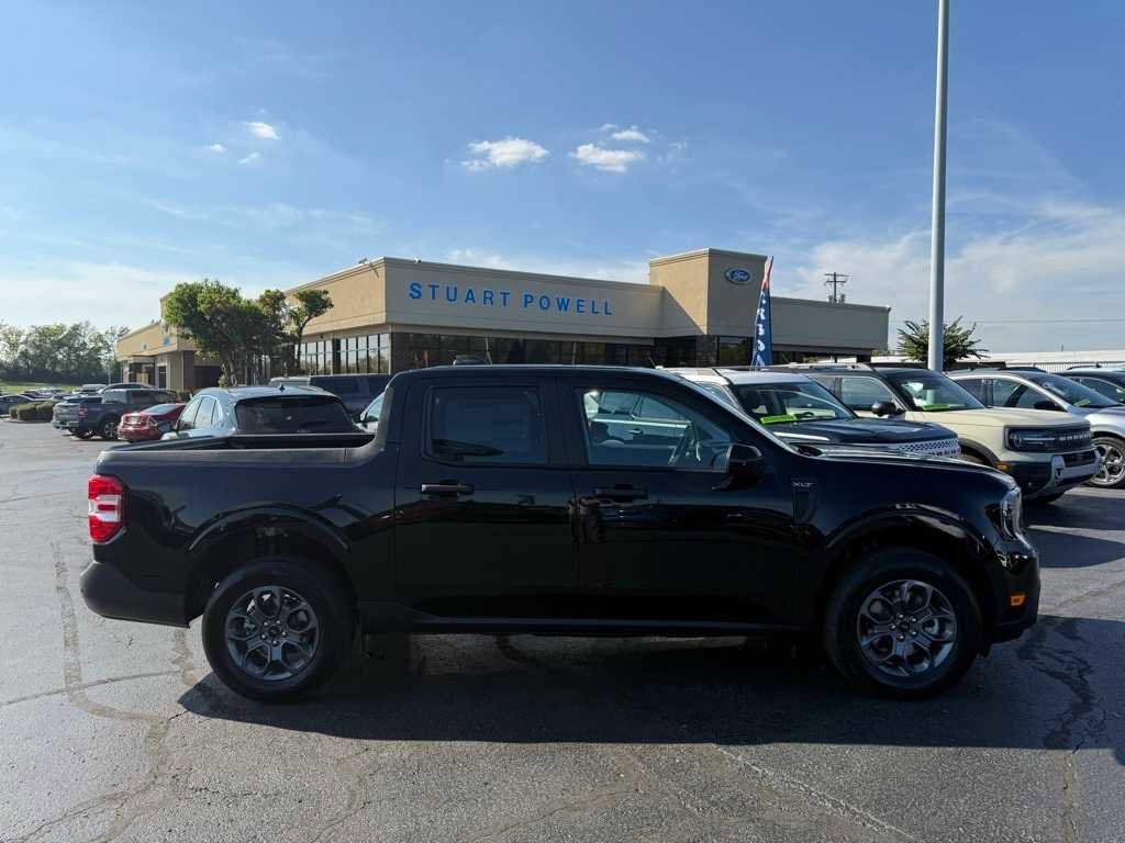 New 2025 Ford Maverick XLT w/ XLT Luxury Package image 19