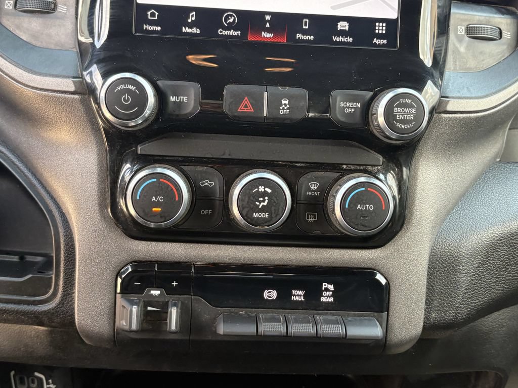 Used 2018 RAM 2500 Limited AWD/4WD image 21