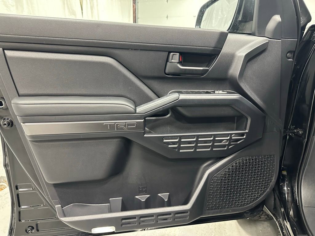 Used 2025 Toyota 4Runner TRD Sport image 8