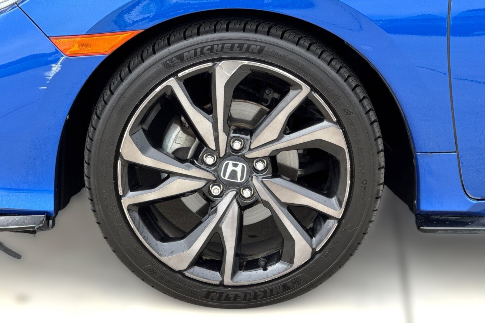 Used 2018 Honda Civic Sport Touring image 12