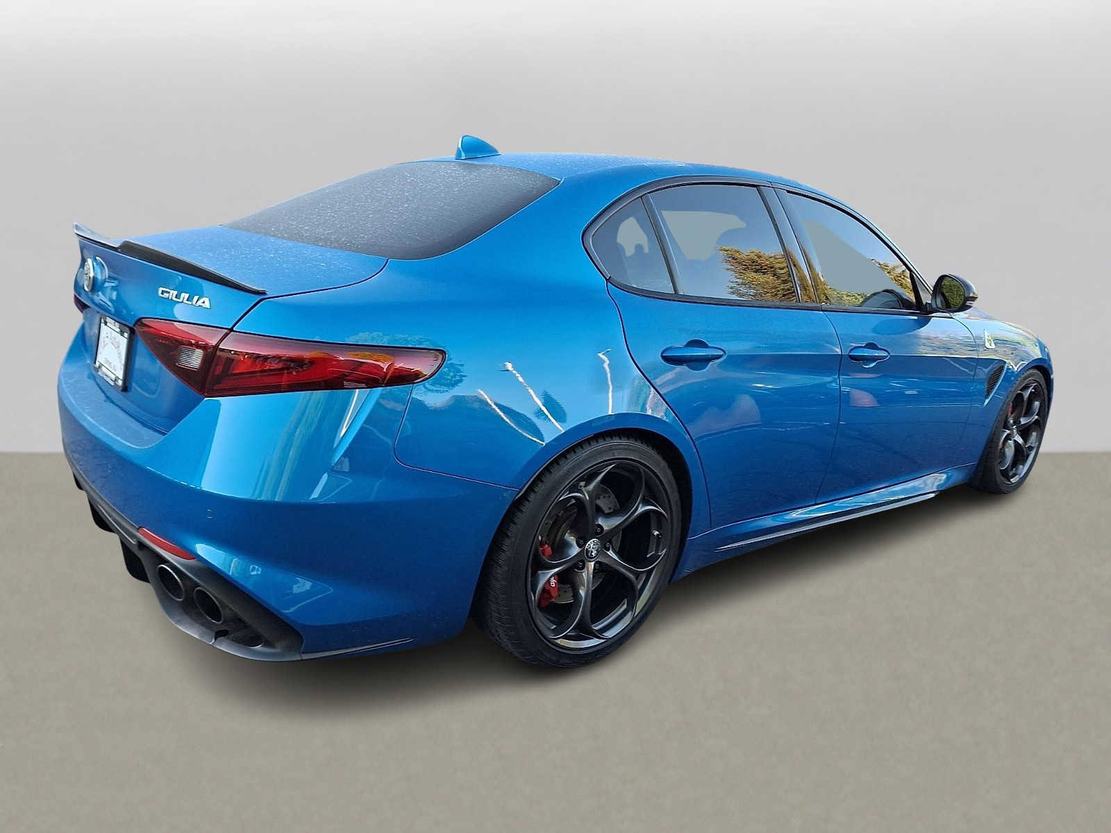 Used 2023 Alfa Romeo Giulia Quadrifoglio w/ Active Assist Plus Package RWD image 4