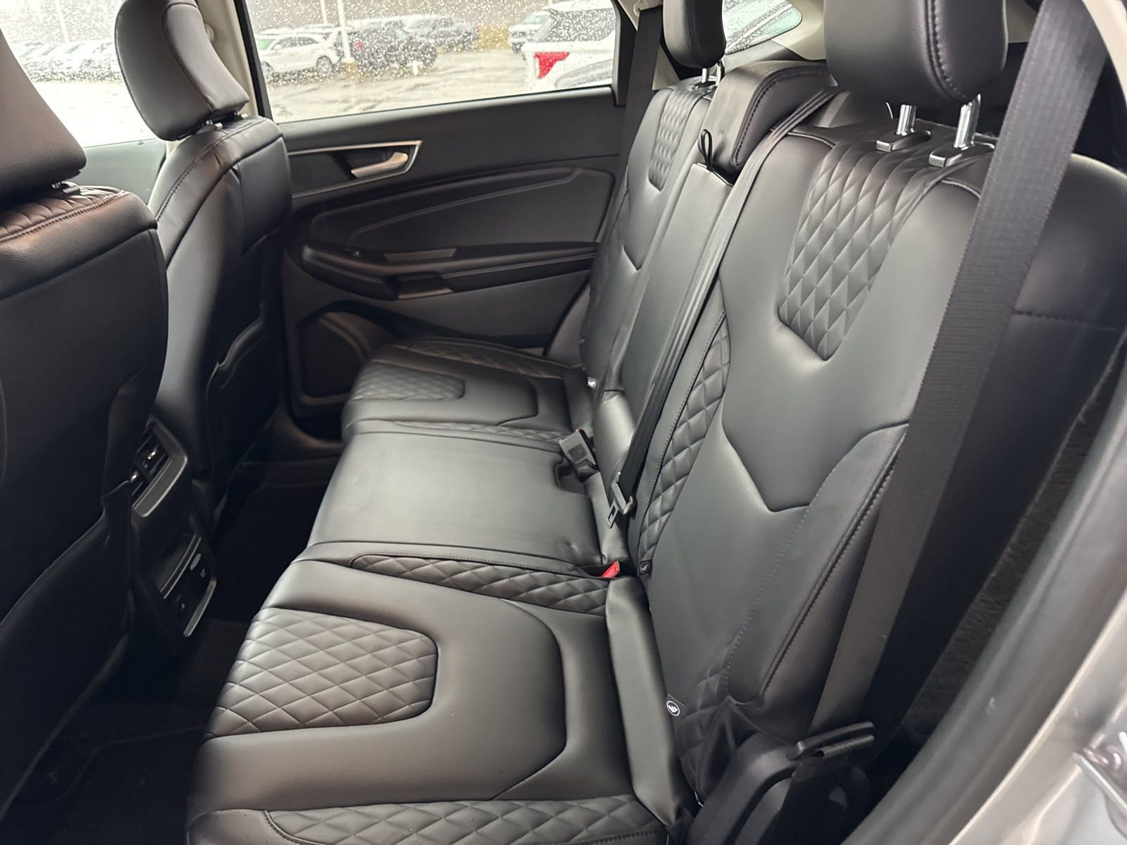 Certified 2024 Ford Edge Titanium image 32