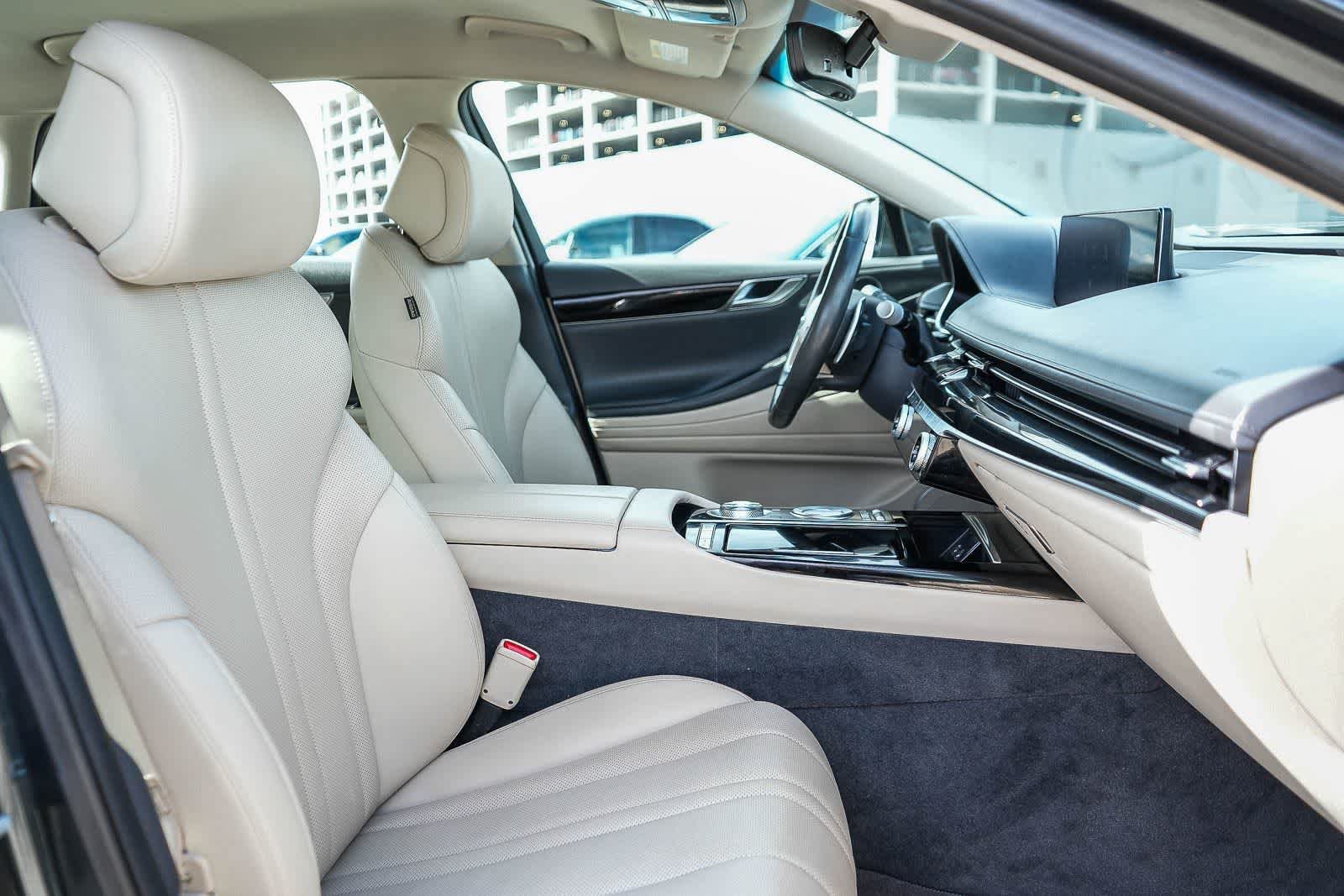 Used 2022 Genesis G80 2.5T RWD image 17