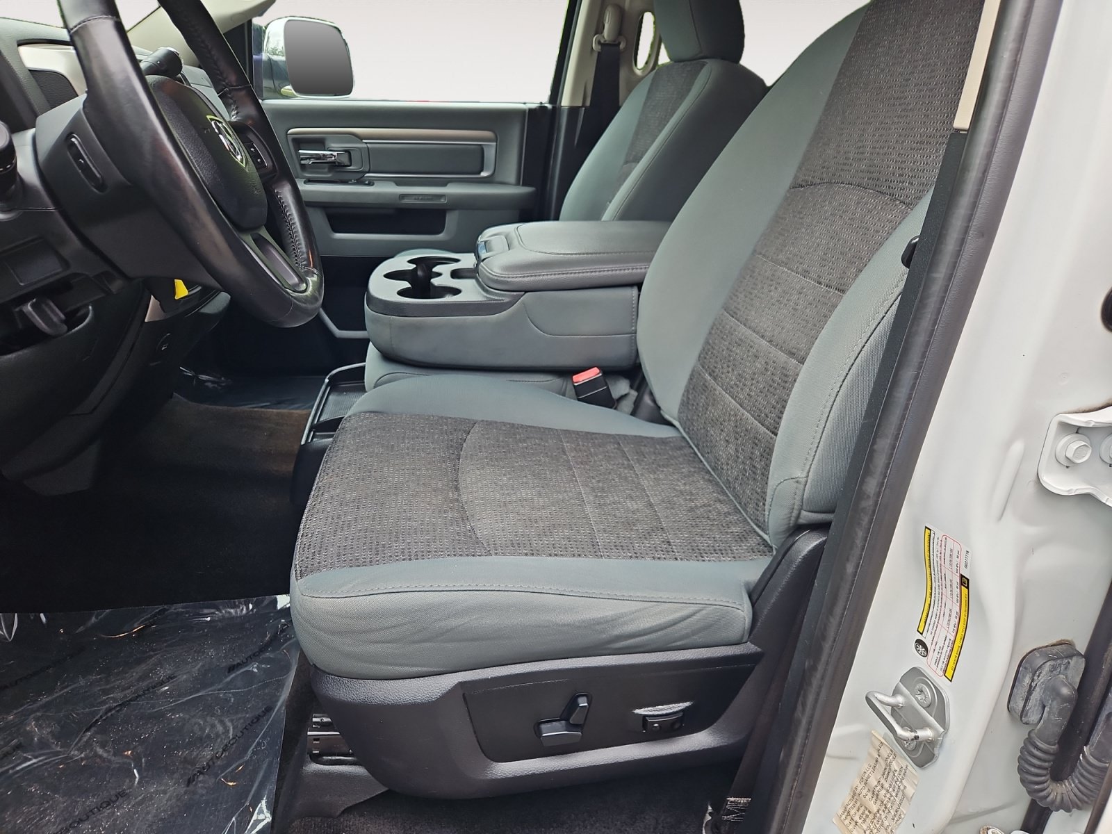 Used 2016 RAM 2500 SLT w/ Comfort Group AWD/4WD image 10