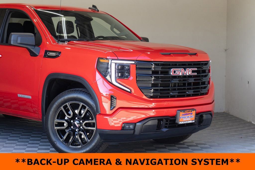 Used 2025 GMC Sierra 1500 Elevation image 3