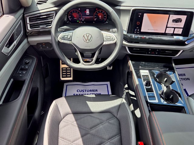 New 2026 Volkswagen Atlas Peak Edition AWD/4WD image 7