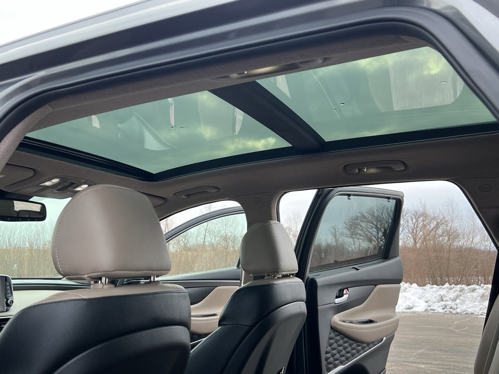 Used 2019 Hyundai Santa Fe AWD image 38