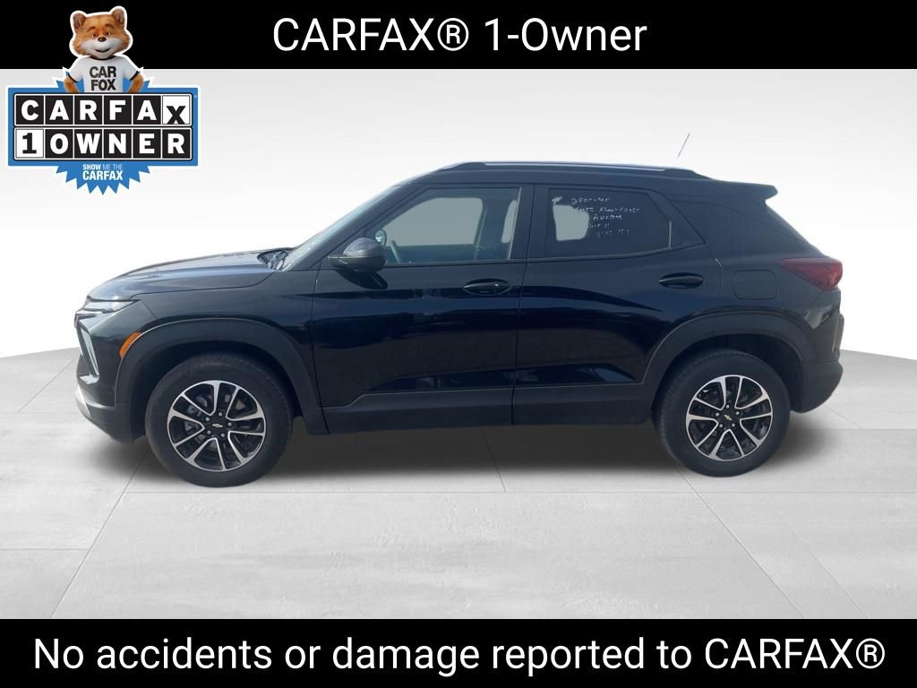 Used 2025 Chevrolet TrailBlazer LT w/ Driver Confidence Package image 4
