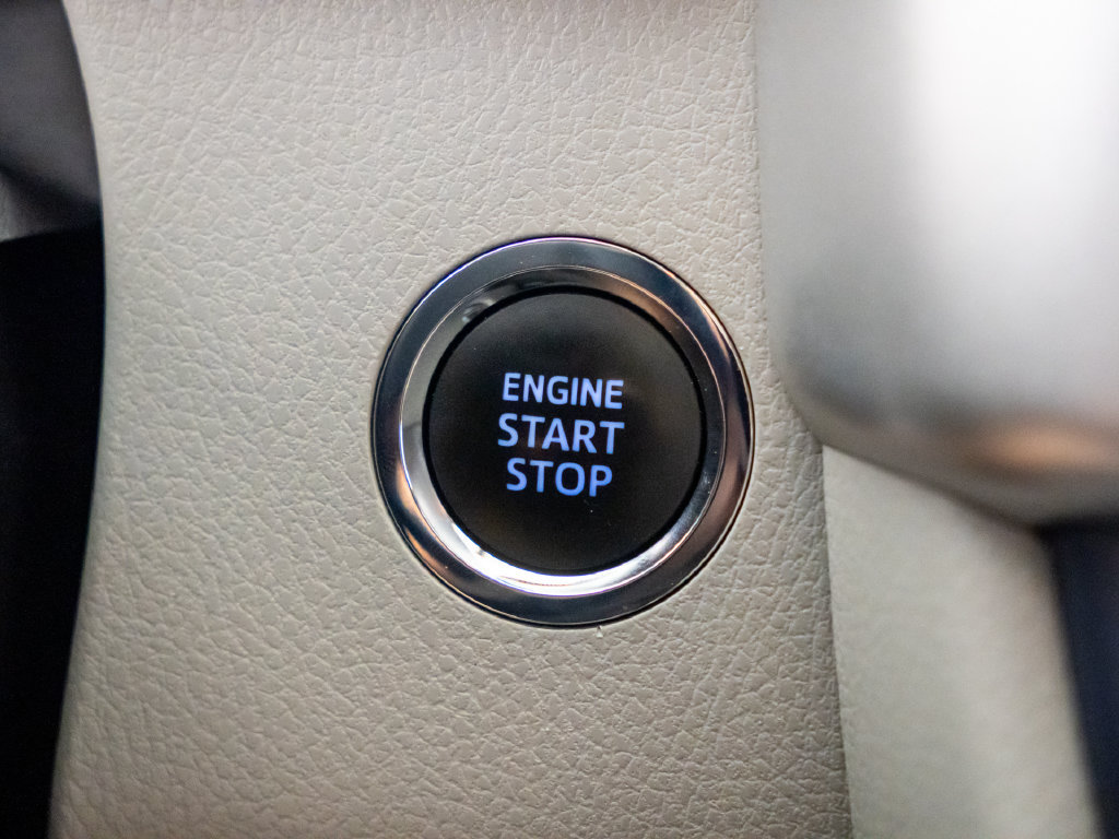 Used 2014 Toyota Highlander Limited AWD/4WD image 23