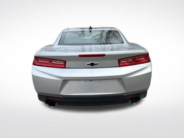 Used 2017 Chevrolet Camaro LT image 4
