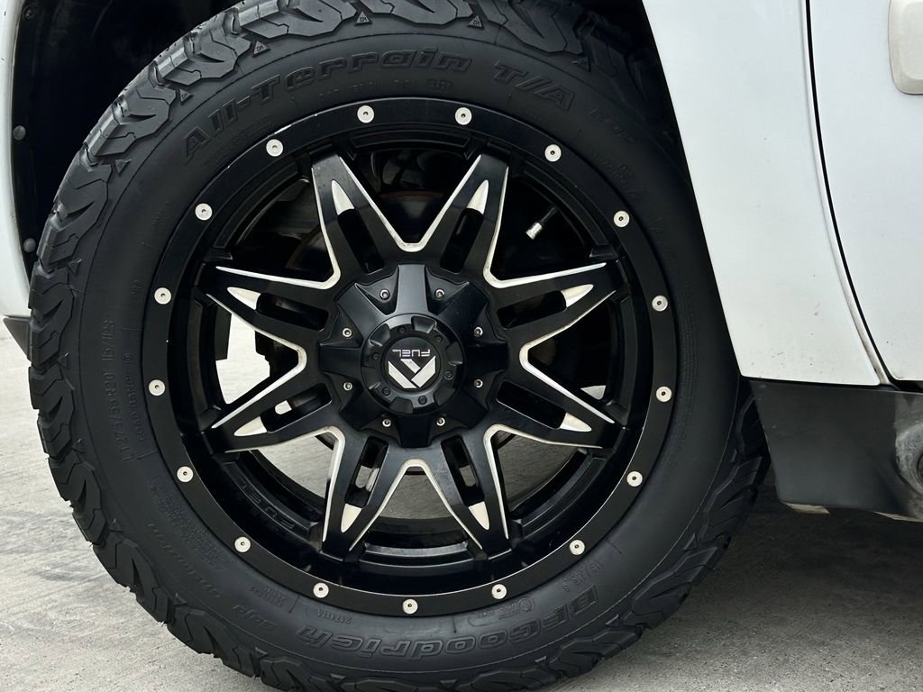 Used 2008 Chevrolet Tahoe LT image 11