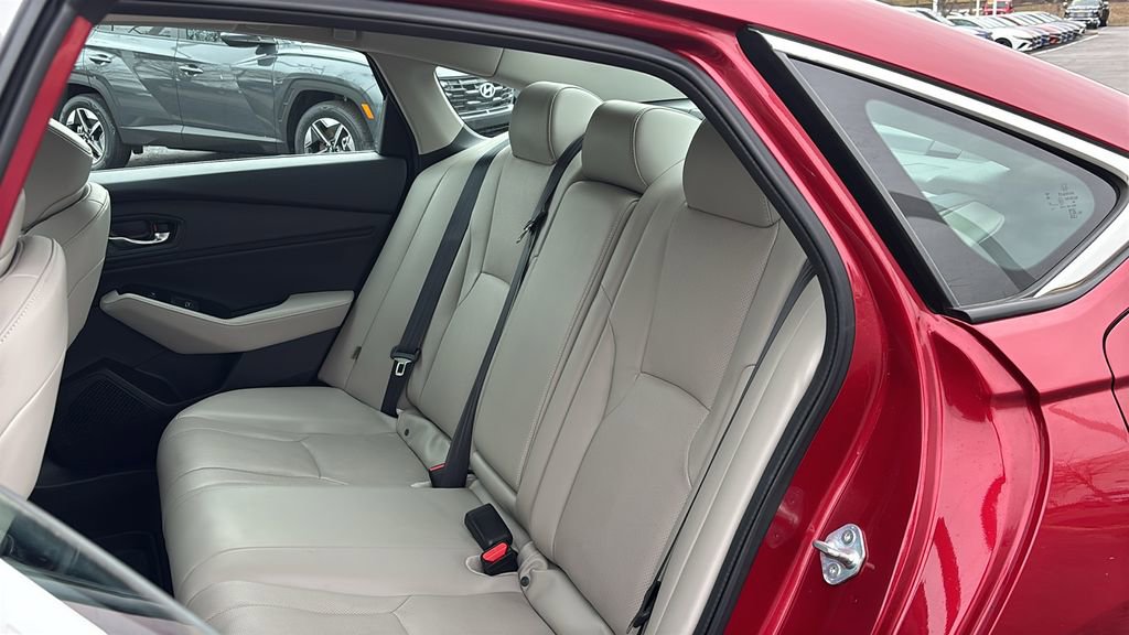 Used 2023 Honda Accord Touring image 27