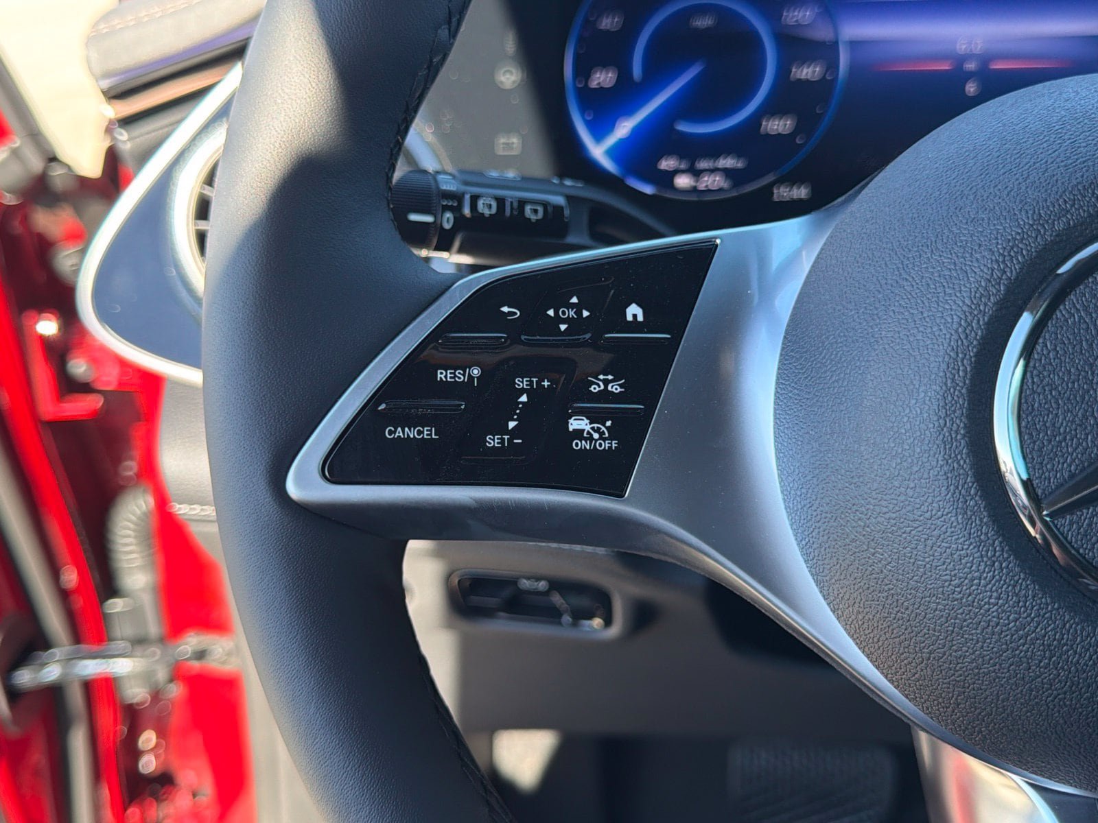 New 2027 Mercedes-Benz EQE 320 4MATIC SUV image 24
