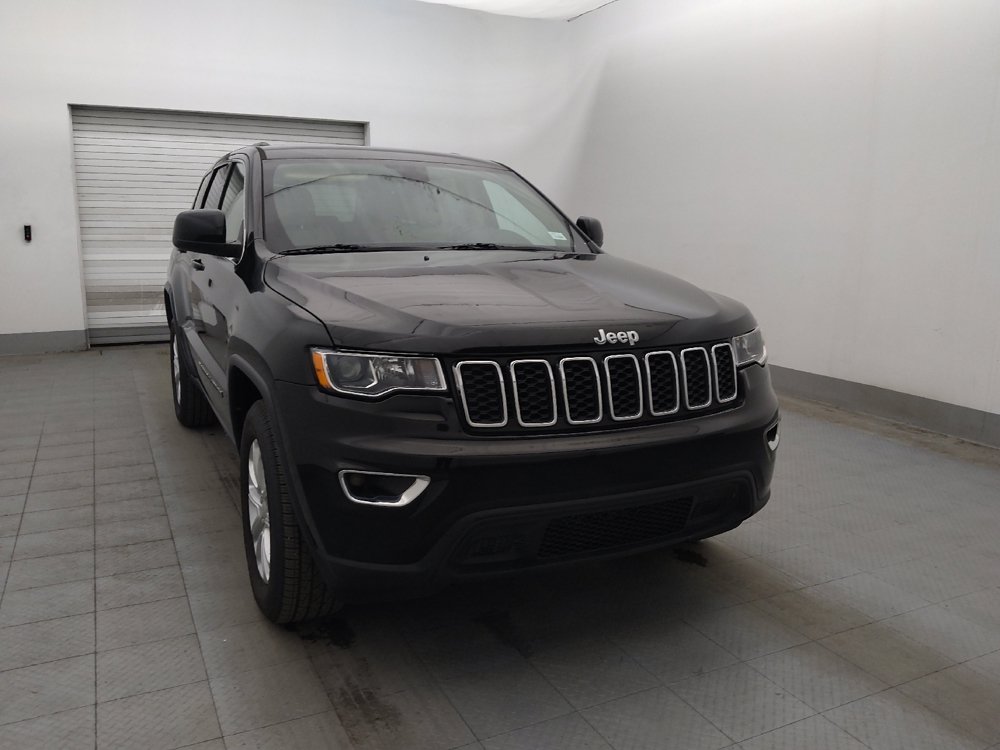 Used 2022 Jeep Grand Cherokee Laredo E AWD/4WD image 13